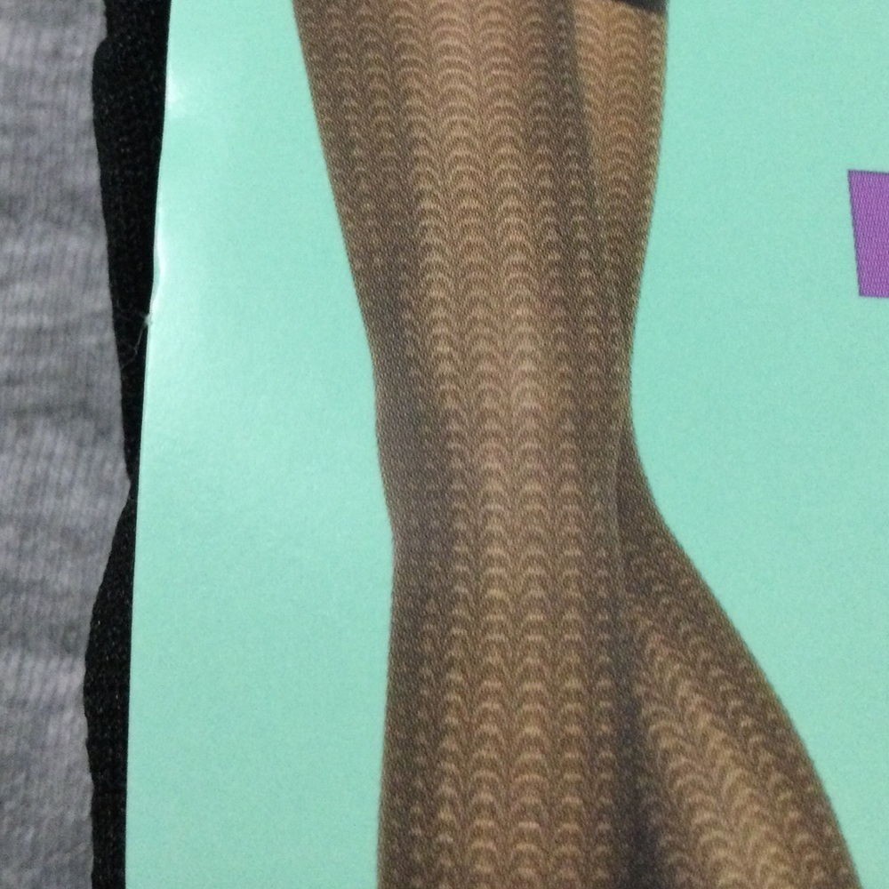 Lot of 2 Assets by Sara Blakely Black Wishbone Textured Shaping Tights - Picture 4 of 8